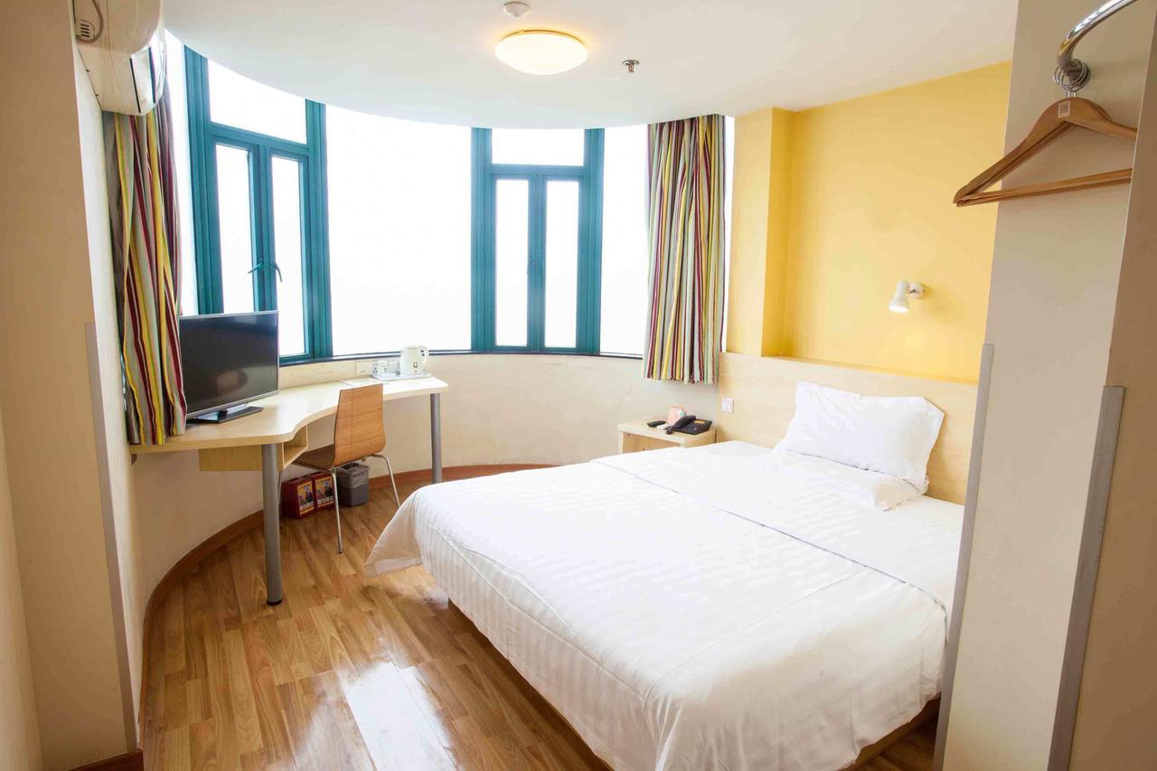 7Days Premium Guangzhou Tianhe Gangding Kuangcsou Szoba fotó